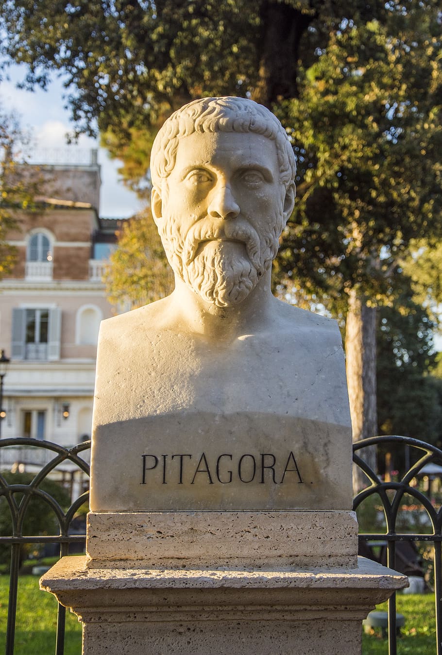 pitagora, rome, italy, europe, statue, portrait, sculpture, art, antique, history