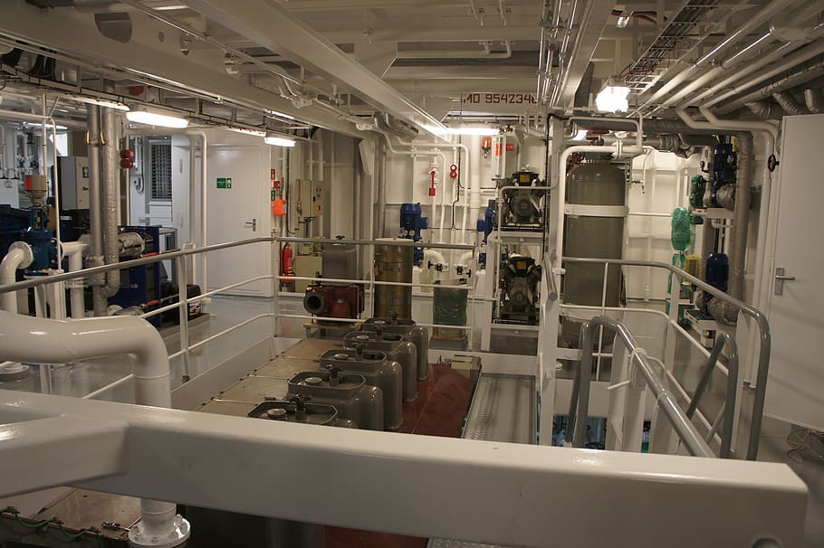 machine room, boat, boats, ship, motor, diesel, indoors, pipe - tube, technology, equipment
