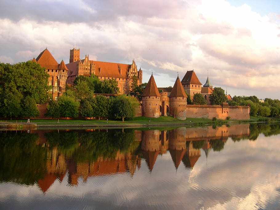 brown, castle, body, water, daytime, poland, malbork, built structure, architecture, reflection