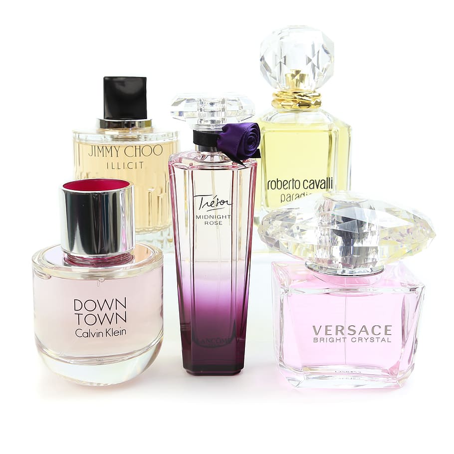 botella de perfume roberto cavali, fragancia, perfume, perfumería, fragante, botella, perfumado, mujer, san valentín, producto de belleza