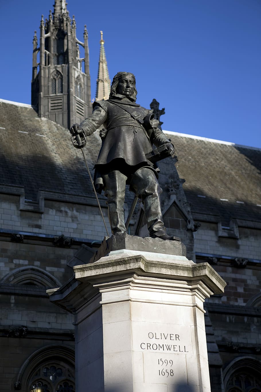 Bronze Statue, Oliver Cromwell, lord protector, english civil war, london, westminster, parliament, statue, sculpture, architecture