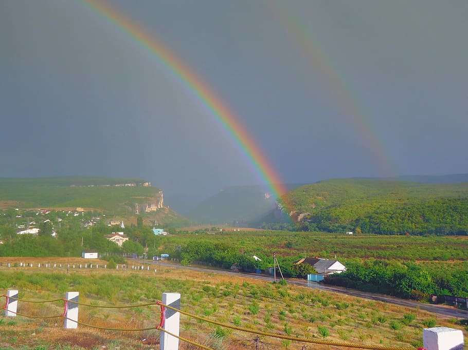 Crimea, paisaje, escénico, arco iris, cielo, nubes, edificios, bosque, árboles, bosques