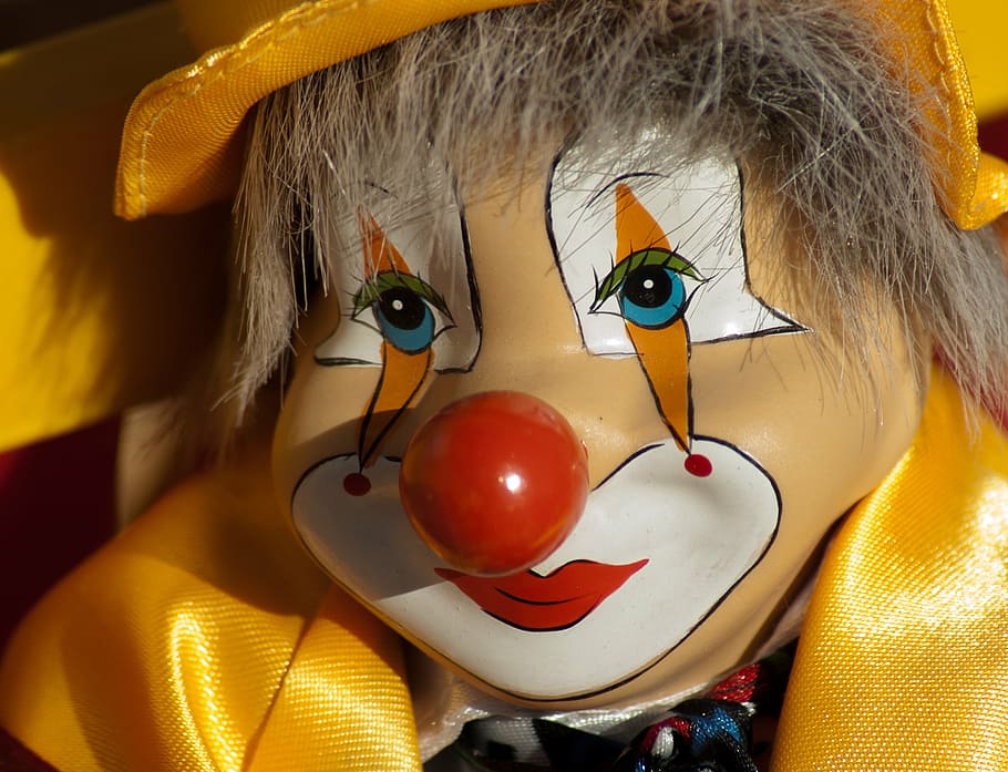 clown's face, clown, circus, disguise, show, artist, yellow, toy, close-up, representation