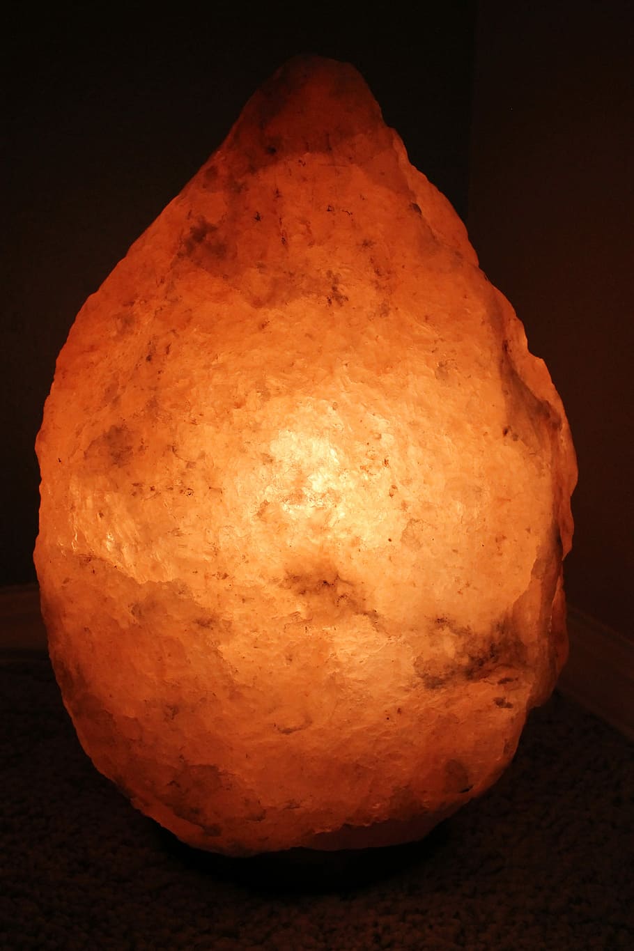 turned-on himalayan salt lamp, Himalayan Salt, Salt Lamp, himalayan salt lamp, lamp, health, himalayan, mineral, wellness, natural