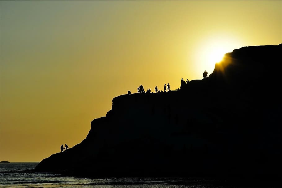 silhouette photo, people, mountain, sunset, dusk, sky, mountains, cliffs, silhouette, shadows