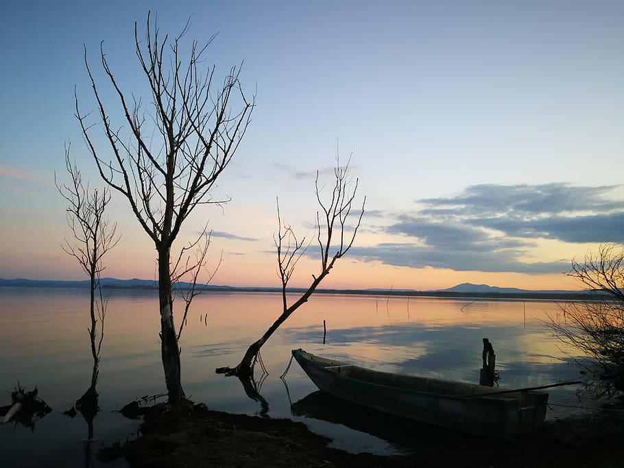 lake, water, fishing, fisherman, umbria, lake trasimeno, boat, sunset, italy, sky