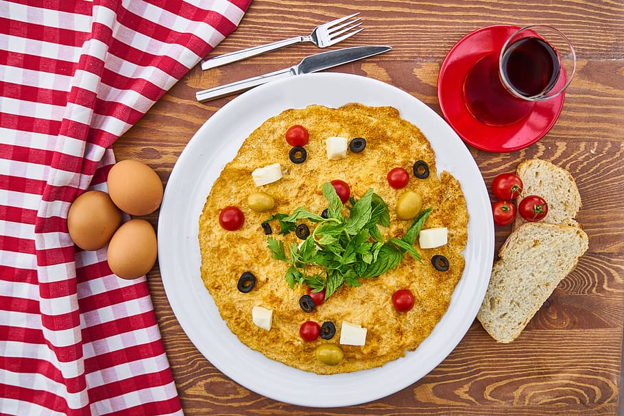 telur dadar, telur, kuning, teh, makanan, makanan sehat, segar, dapur, kesehatan, foto produk
