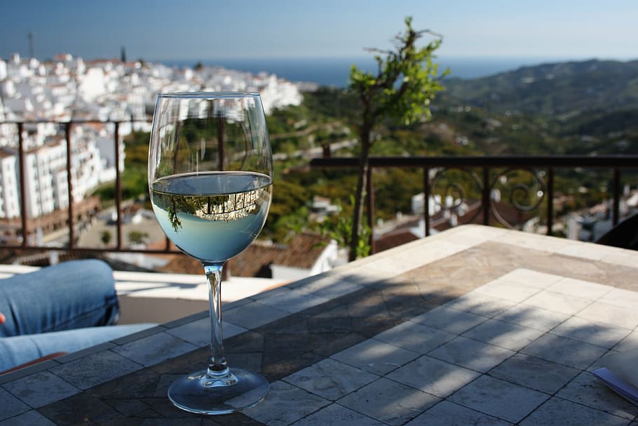 mediterráneo, vino, reflejo, sol, paisaje, copas de vino, alcohol, bebida, comida y bebida, vaso