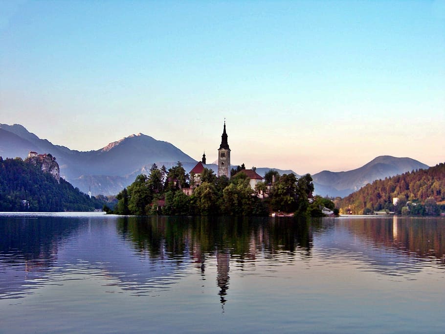 menara, dikelilingi, air, siang hari, Danau Bled, Slovenia, Karawanken, wilayah gorenjska, jumbo, alpine hiking