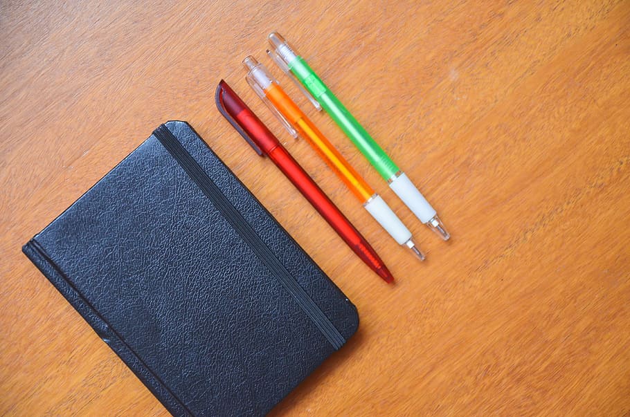 Notepad, Diary, Pencils, Pens, Notebook, education, wood - Material, equipment, pencil, table
