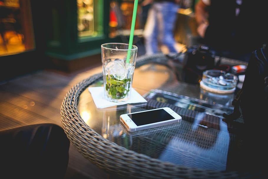 Evening Mojito, iPhone 5, 5s, Evening, Mojito, iPhone 5s, cafe, iphone, night, party