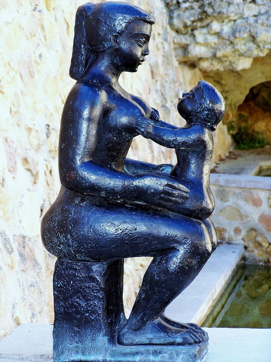 maternity seat, volti, woman, child, love, mother, baby, pregnancy, belly, breastfeeding