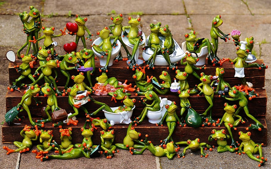 green, ceramic, frog figurine lot, frogs, many, frog assembly, cute, collection, mass, funny