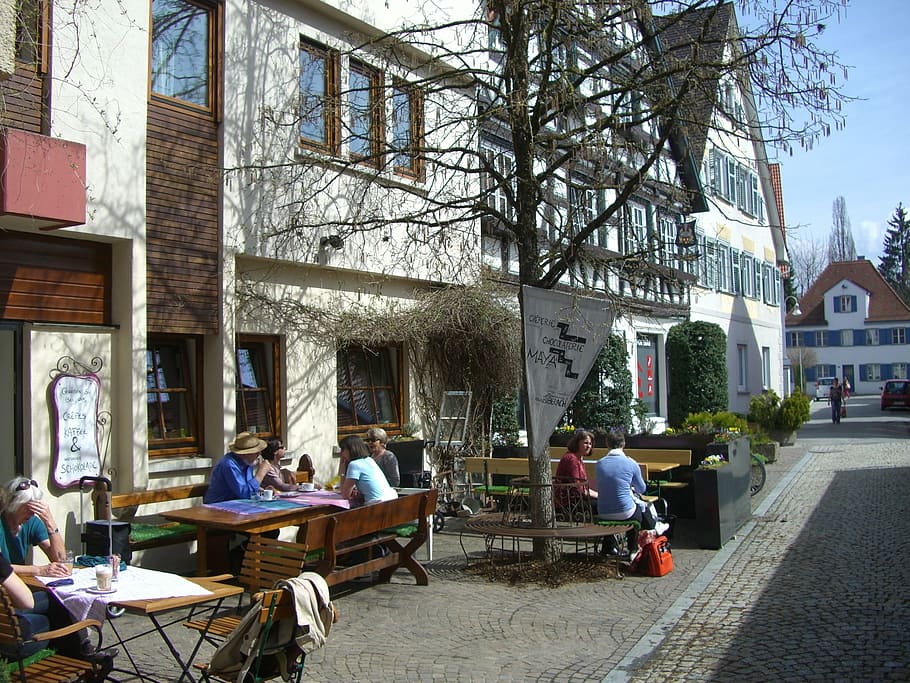 street cafe, sit, truss, gastronomy, dining tables, chairs, benches, human, window, stone paving