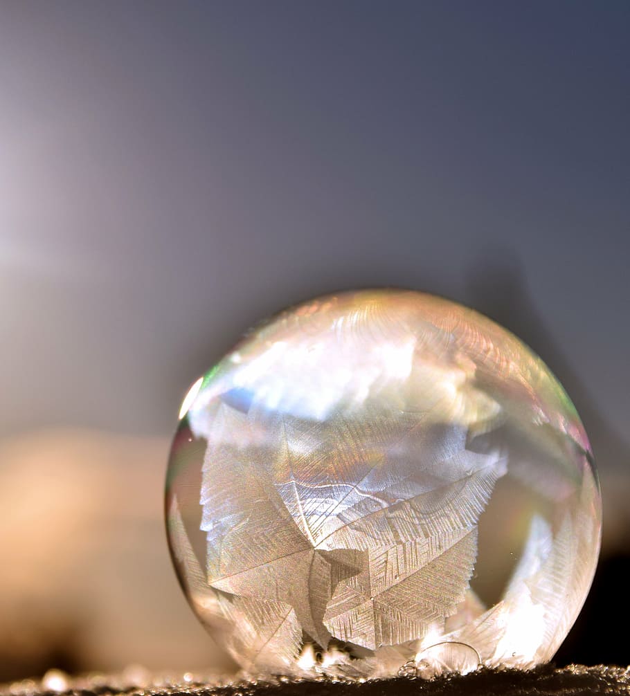 clear, glass ball, shallow, focus lens, bubble, soap bubble, iridescent, colorful, water, pattern