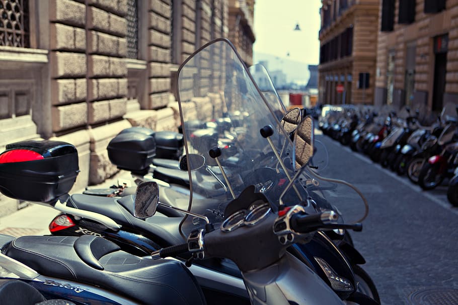 largo, fila, alineación de motos, fila larga, motos, alineación, Napoli, Italia, urbano, bicicleta