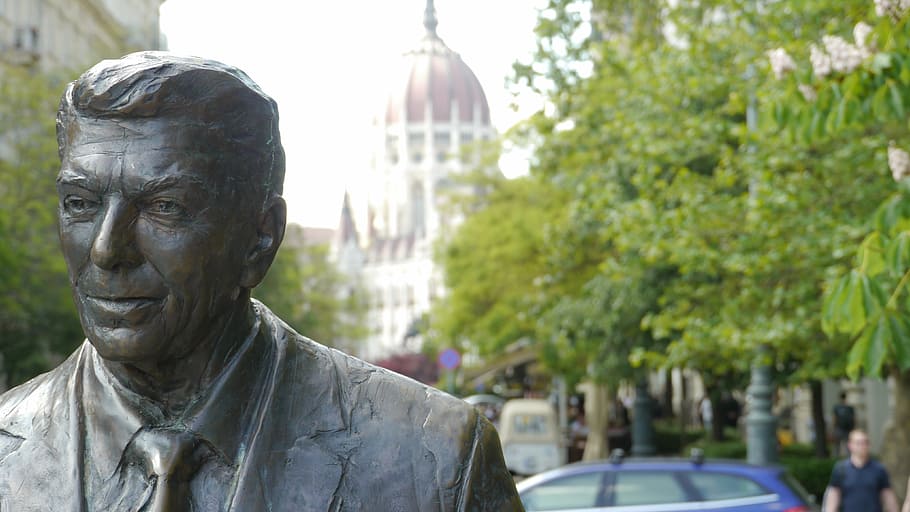 budapest, statue, ronald reagan, parliament, outdoors, focus on foreground, day, adult, travel destinations, one person