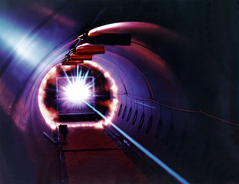 luz, pasando, sin embargo, túnel del tablero, tablero, túnel, láser, luz láser, investigación, laboratorio