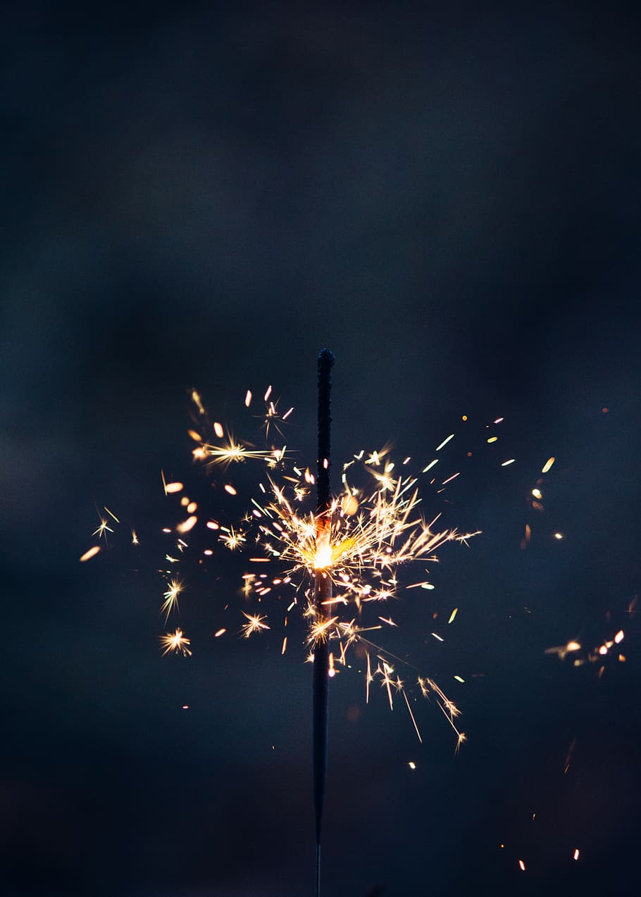 sparkler, sparkle, glow, new year's eve, new year's day, light, burn, fireworks, shining, celebrate