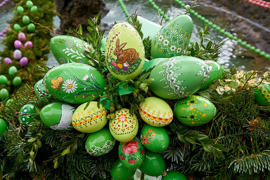 easter well, bieberbach, easter eggs, custom, fountain jewelry, easter, easter bunny, religion, easter egg, decoration