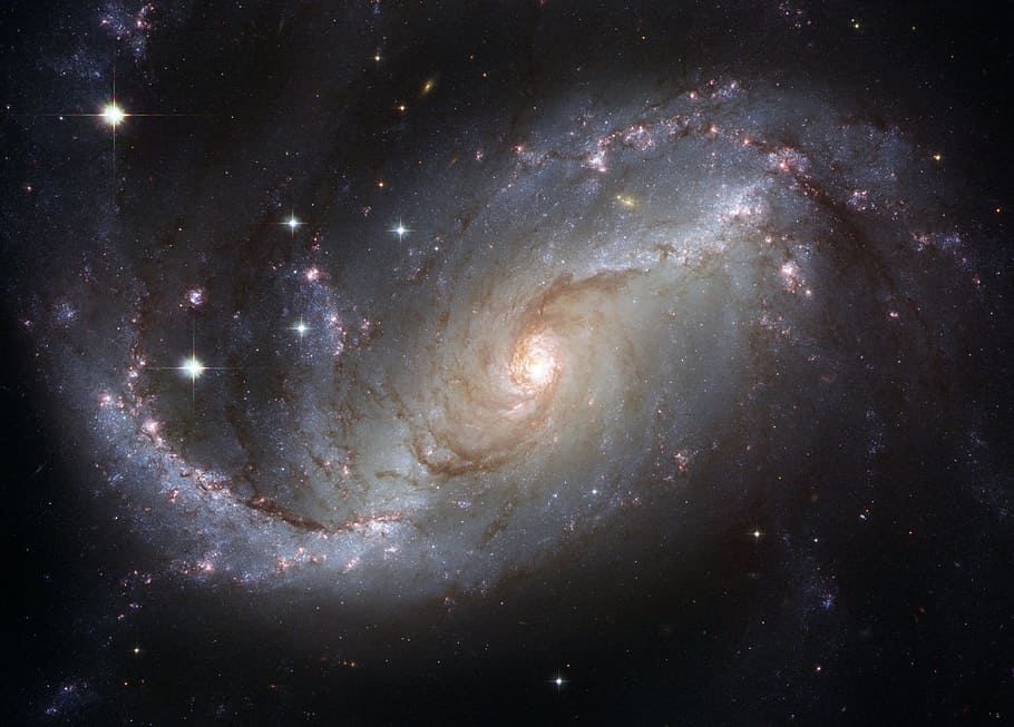 preto, branco, ilustração de céu estrelado, galáxia, espaço sideral, fotografia espacial, ngc 4414, galáxia espiral barrada, constelação schwertfisch, céu estrelado