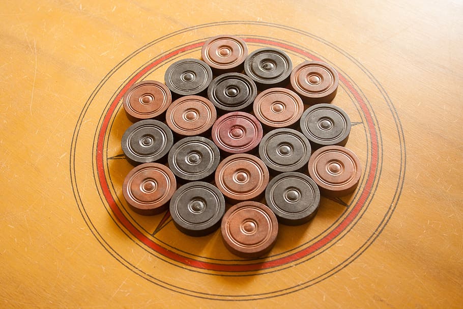 carrom, karrom, table game, game, pieces, coins, shape, circle, geometric shape, wood - material