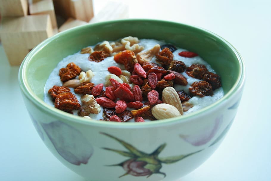 white, green, ceramic, bowl, Goji Berries, Almond, Oatmeal, Breakfast, inca berries, food and drink