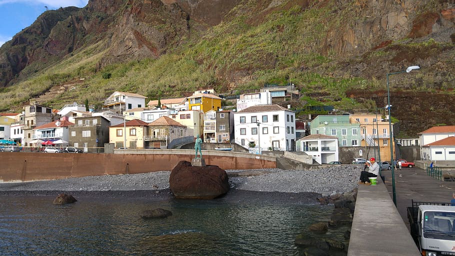 paul do mar, fishing village, madeira, water, architecture, building exterior, built structure, building, mountain, day