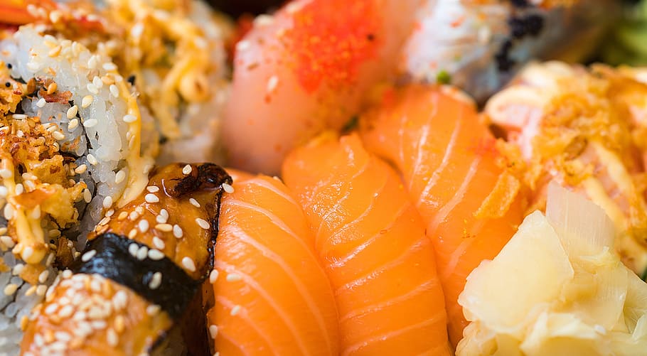 shallow, focus photo, sashimi dish, sushi, take away, food, meal, seafood, japanese, roll
