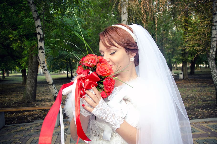 bridge, smelling, red, rose, bouquet, daytime, wedding, bride, fata, stroll