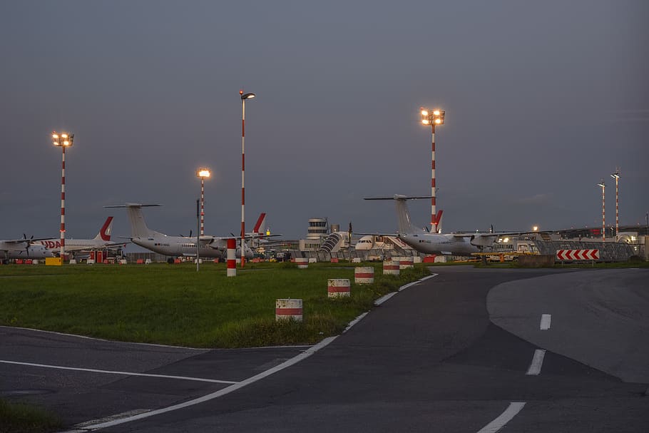 aeroporto, antes de, aviões de passageiros, aviões, aviação, jato, düsseldorf, iniciar, tráfego aéreo, panfleto