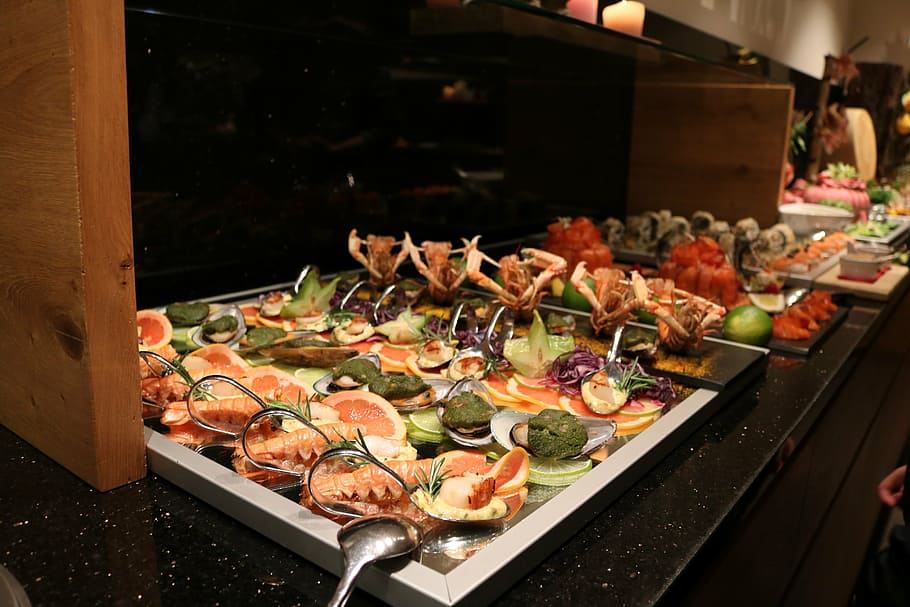 variedade, comida, preto, mesa, peixe, camarão, comer frio, comer, delicioso, refeição