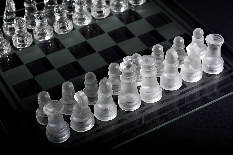 chess, game, strategy, play, king, white, challenge, victory, planning, queen