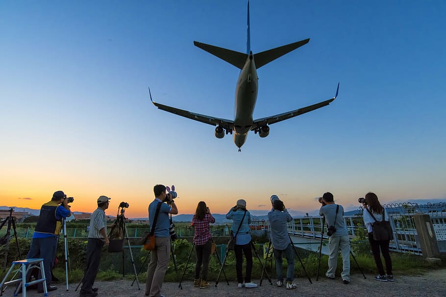 人, 撮影, 写真, 飛行, 飛行機, ゴールデン, 時間, 写真家, 着陸中, 大阪空港