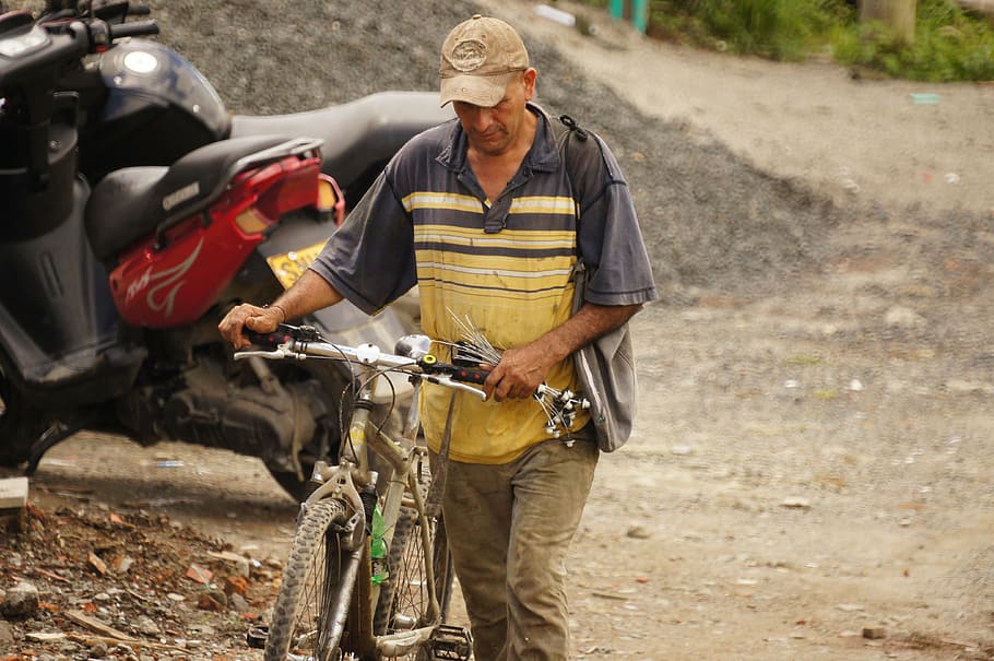 peasant, field, armenia, quindio, colombia, transportation, men, one person, occupation, mode of transportation