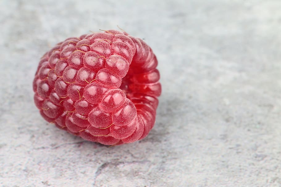 raspberry fruit, malina, fruit, macro, raspberries, sweet, healthy, health, ripe fruit, ripe raspberries