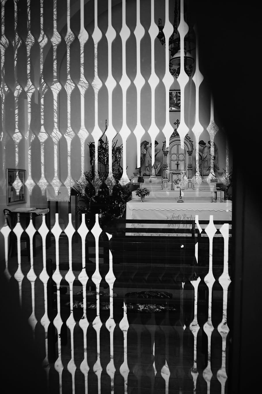 chapel, the altar, glass, reflection, black And White, architecture, built structure, building exterior, building, pattern