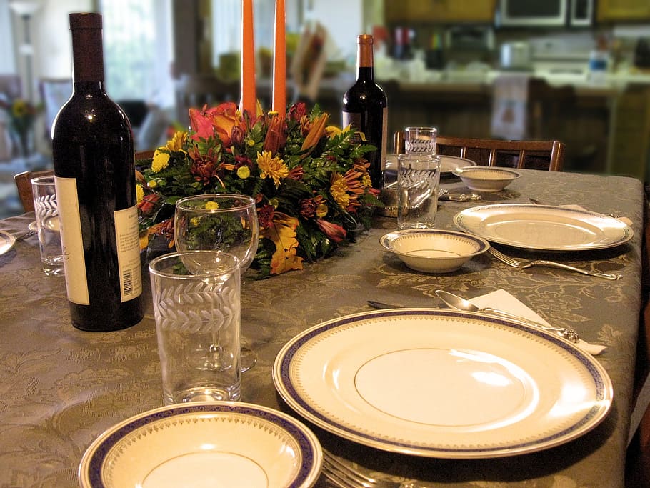 white, plates, table, bottle, dinner, thanksgiving, food, wine, season, fall