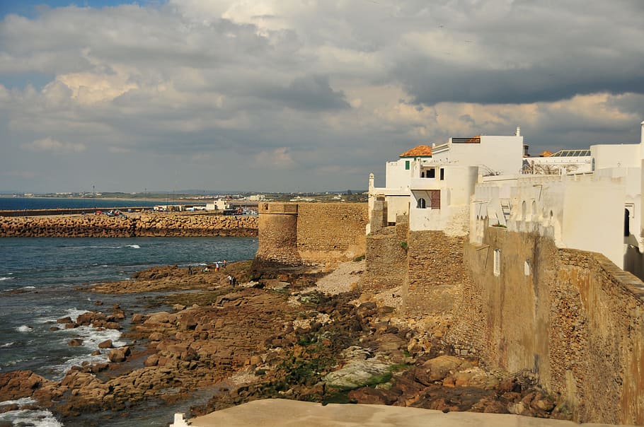 white, concrete, buildings, shore, sky, daytime, morocco, asilah, wall, ramparts