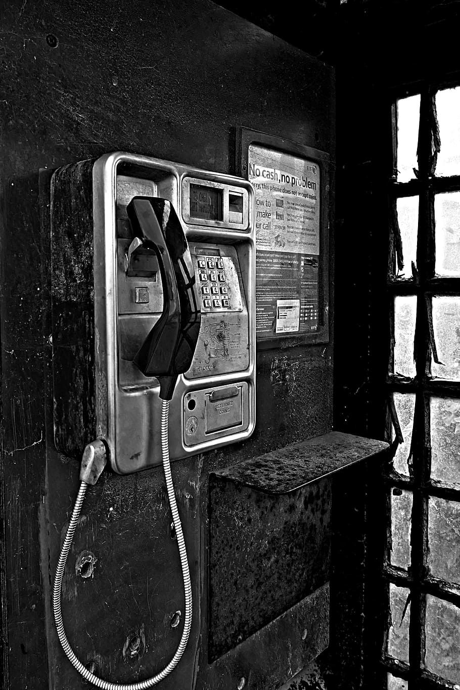 teléfono, cabina telefónica, puerta, seguridad, humano, antiguo, nostálgico, efectivo, teléfono celular alternativo, londres