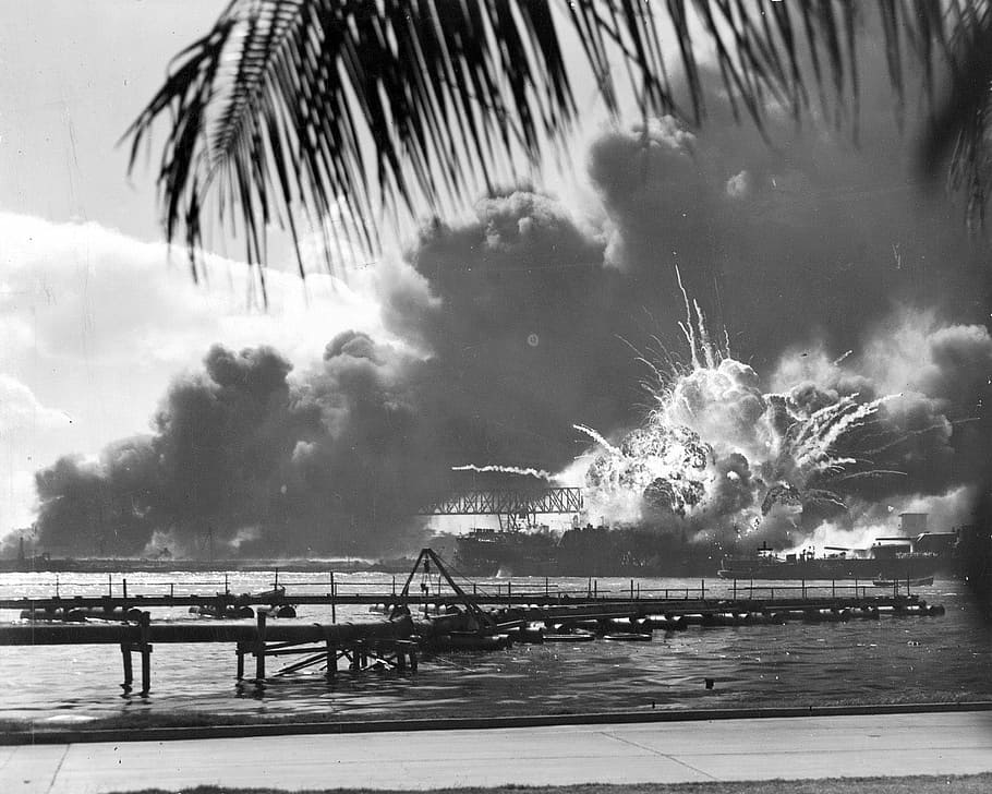 Hawai, bombardeo de Pearl Harbor, Pearl Harbor, bombardeo, foto, histórico, dominio público, ataque furtivo, Estados Unidos, blanco y negro