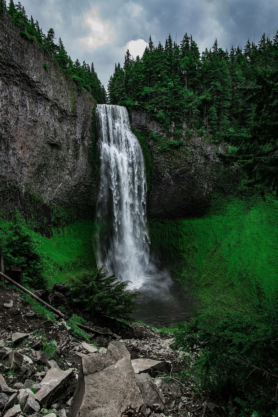 timelapse photography, water, falls, waterfalls, green, grass, hill, trees, stream, nature