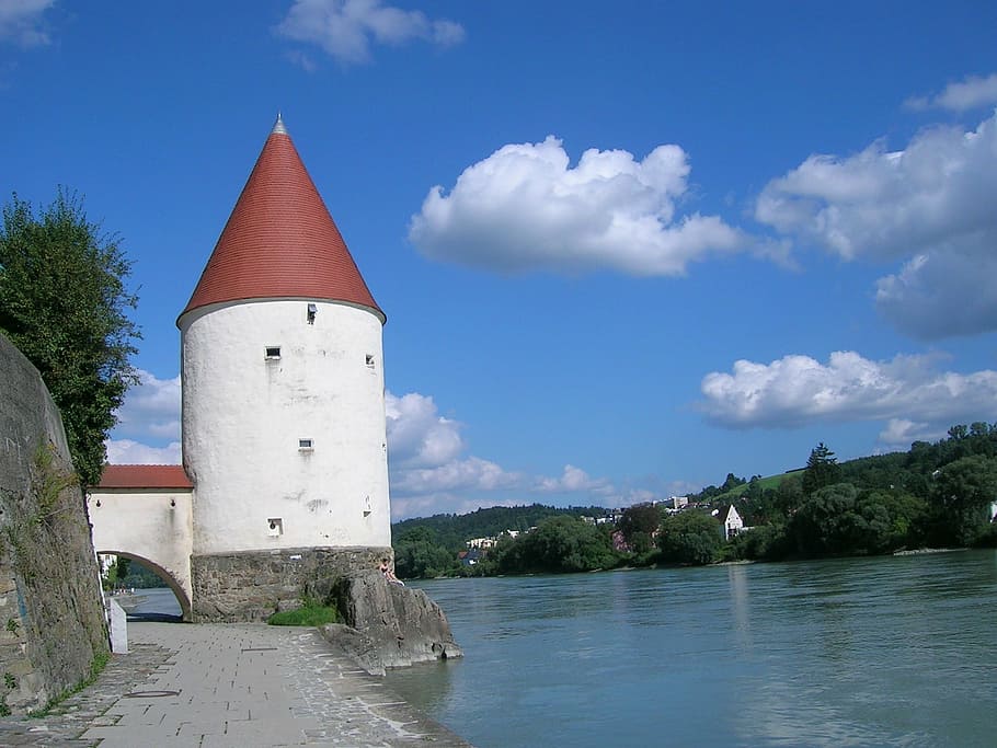 passau, bank of the danube, bank, tower, historically, unesco world heritage, architecture, built structure, water, cloud - sky