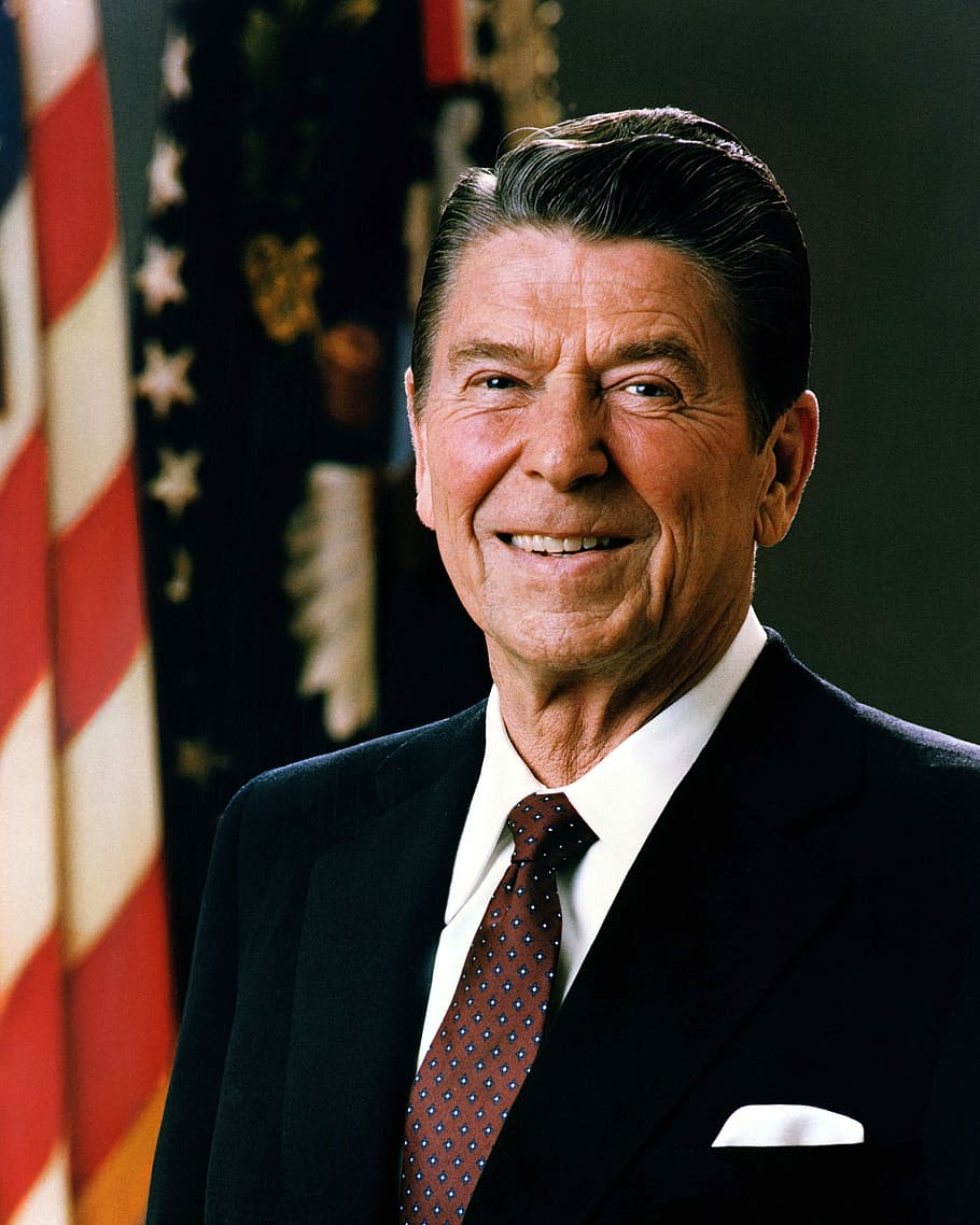 ronald reagan portrait photo, Ronald Reagan, Portrait, Photo, president, public domain, men, smiling, people, american Flag