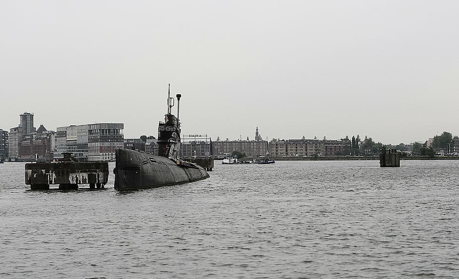Fotografía en escala de grises, barco, cuerpo, agua, gris, submarino, barcos, puerto, Amsterdam, mar