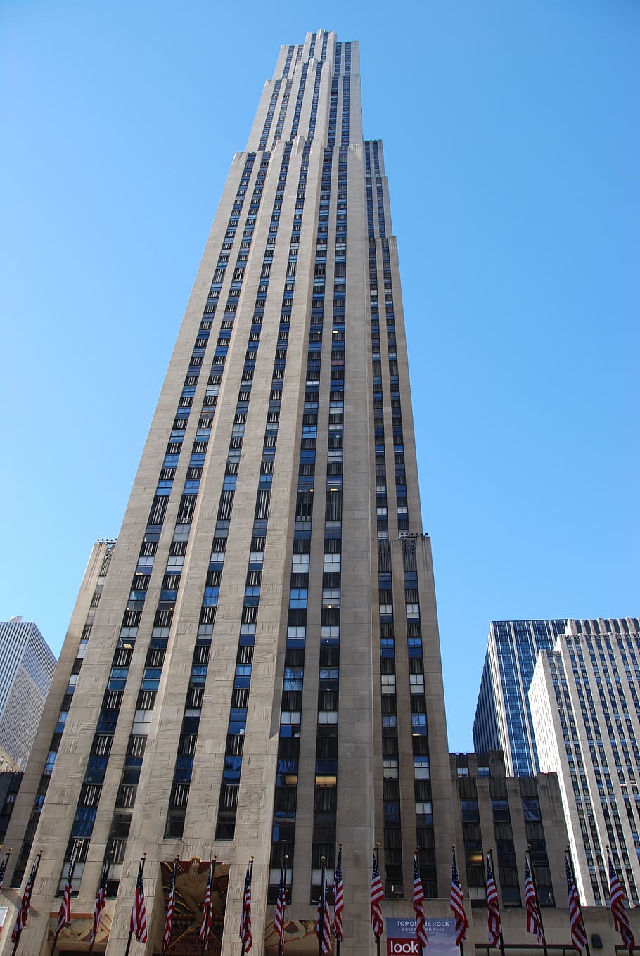 skyscraper, rockefeller, new york, sky, built structure, architecture, building exterior, city, tall - high, clear sky