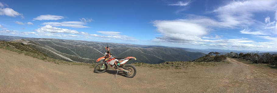 bicicleta da sujeira laranja, austrália, montanhas nevadas, victoria, enduro, fora da estrada, montanhas, motocicleta, aventura, paisagem