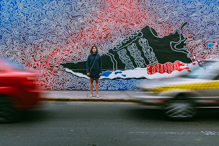 arte de la pared, lapso de tiempo, automóviles, Lima, Perú, fotos, murales, dominio público, tráfico, calle