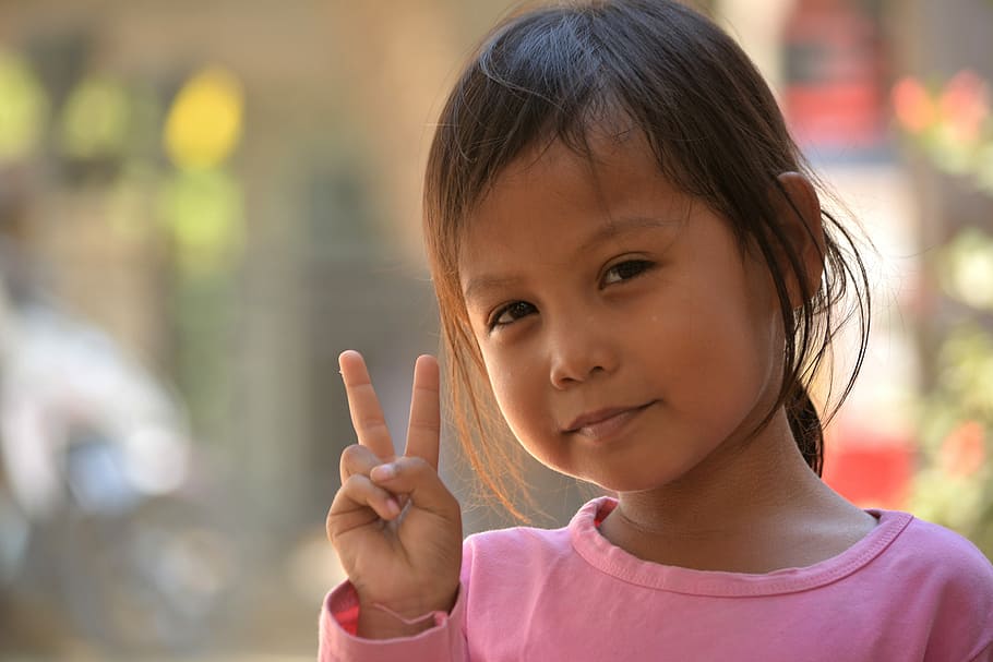 girl, peace sign hand gesture, child, people, cute, happiness, childhood, offspring, headshot, portrait