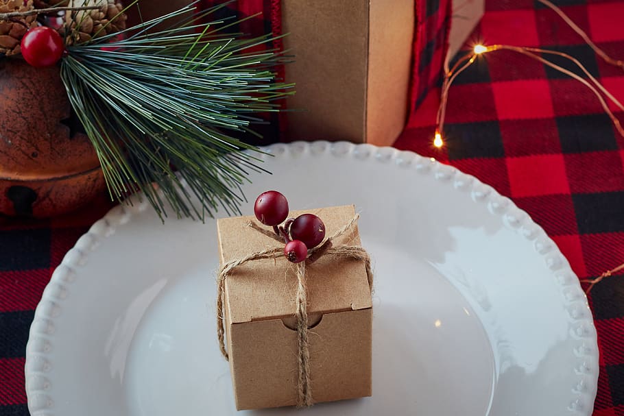 festive, table, setting, holiday, christmas, plate, gift, xmas, box, branch